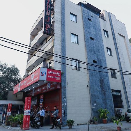 Hotel O J P Inn Near Patel Nagar Metro Station Nové Dillí Exteriér fotografie