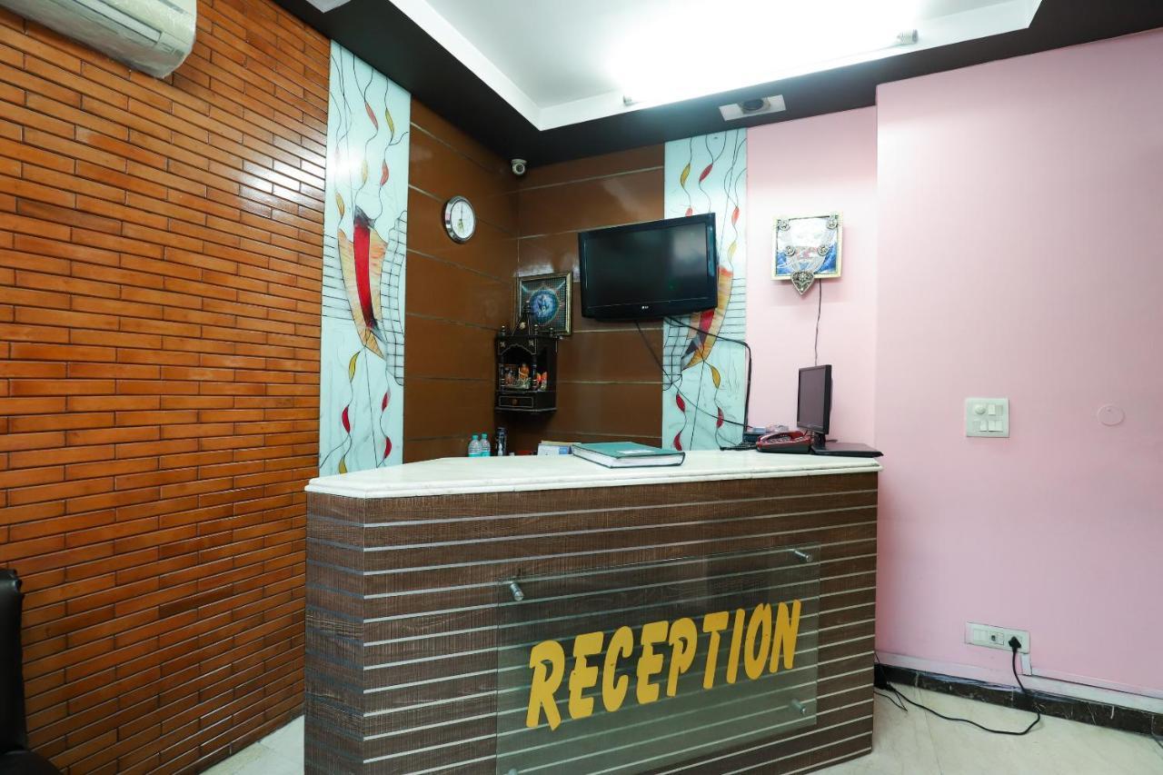Hotel O J P Inn Near Patel Nagar Metro Station Nové Dillí Exteriér fotografie