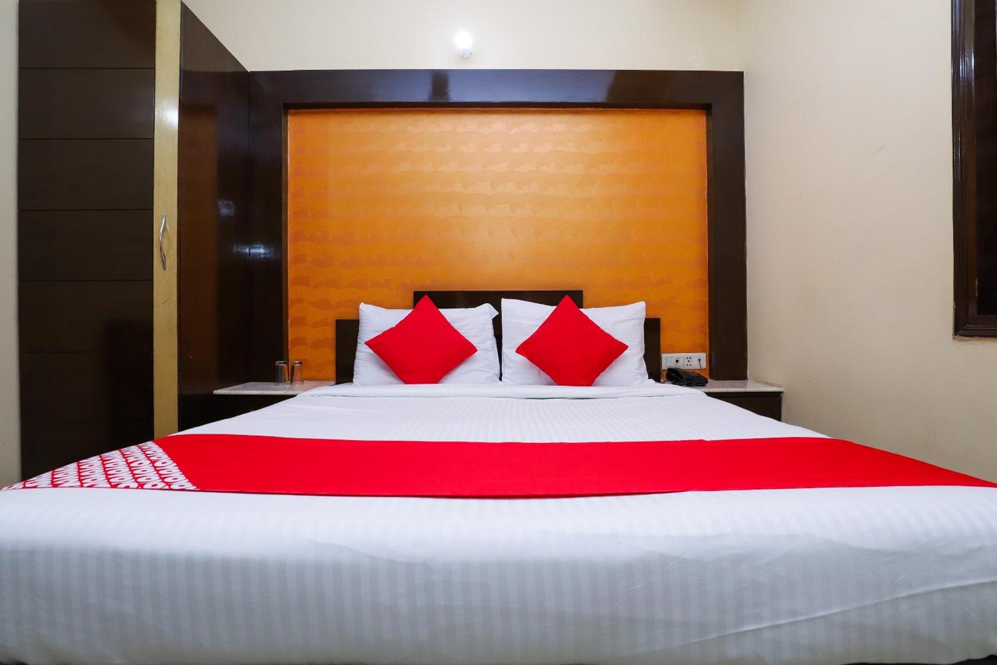 Hotel O J P Inn Near Patel Nagar Metro Station Nové Dillí Exteriér fotografie